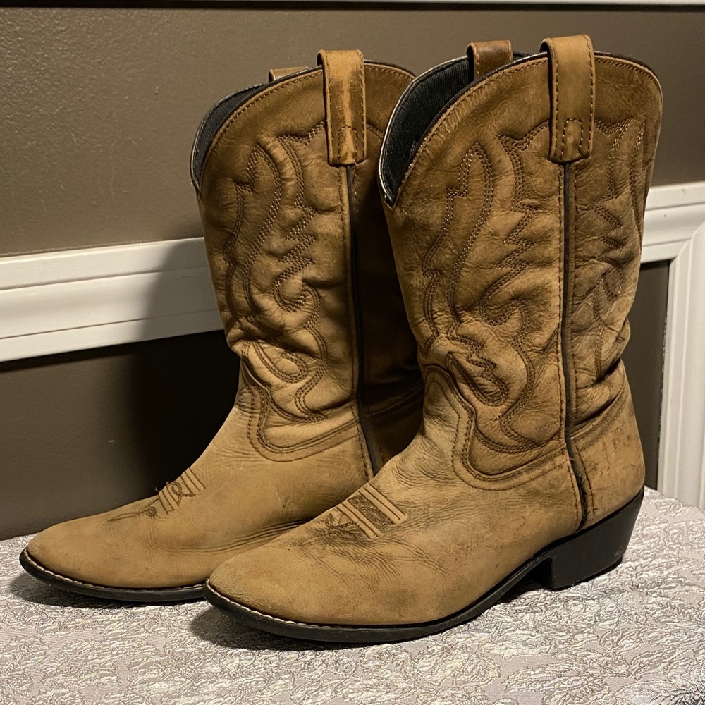 Unisex Tan Distressed Western Smoky Mountain Cowboy Boots W-8.5 M-7